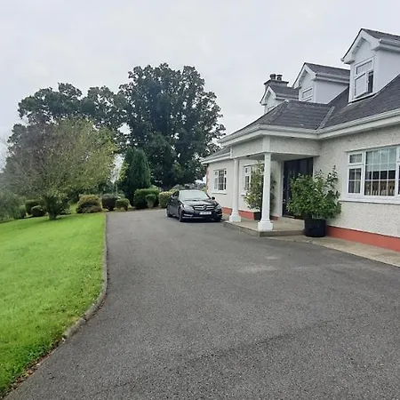 Lough Rynn View * Mohill